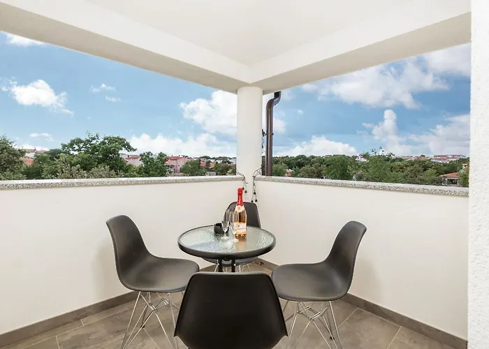 In Barbariga-apartment 4 페로이