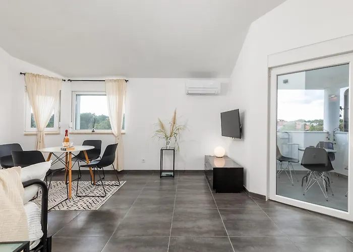 In Barbariga-apartment 4 아파트