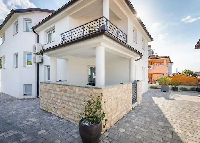 아파트 In Barbariga-apartment 4 *