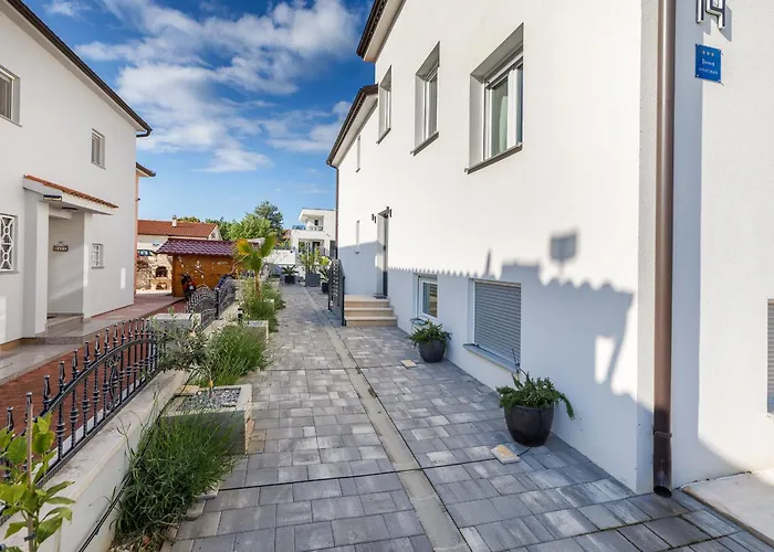 아파트 In Barbariga-apartment 4 *